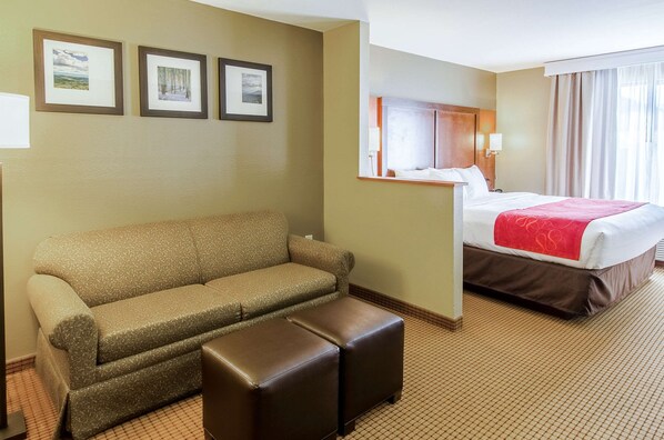 Suite, Non Smoking | Desk, blackout drapes, iron/ironing board, WiFi