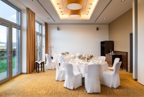 Innenbereich für Hochzeiten