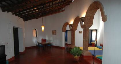 Hotel Laguna Anjuna, Goa