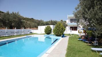 Alberca al aire libre