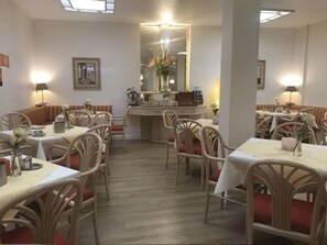 Dining - City Hotel Düsseldorf (Düsseldorf)