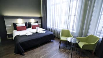 Superior Double Room, 1 Double Bed | In-room safe, desk, free WiFi