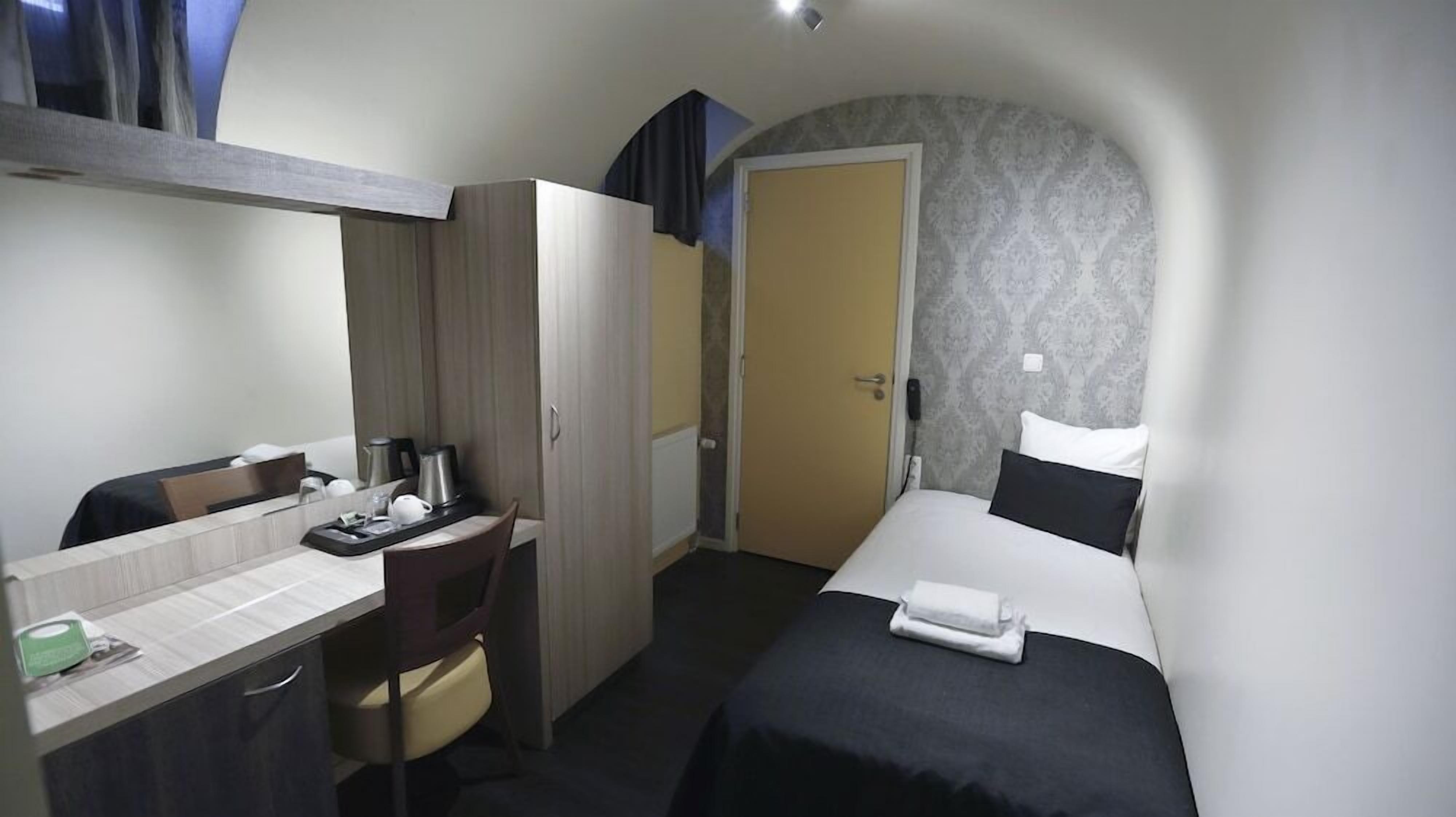 Coffres-forts dans les chambres, bureau, Wi-Fi gratuit