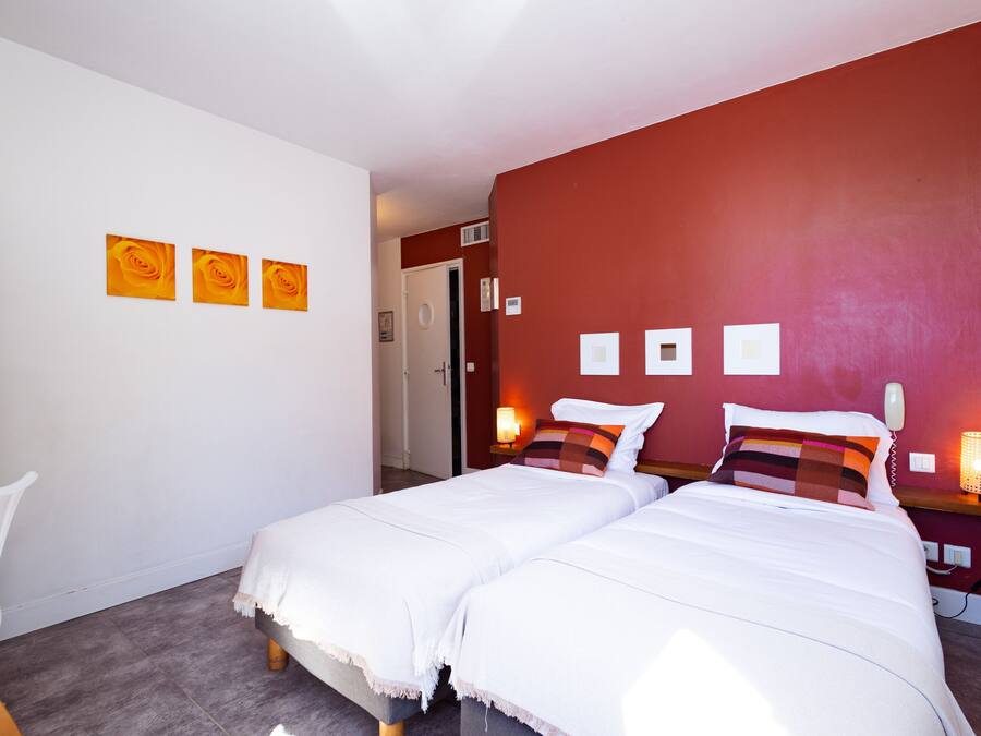 Standard Twin Room, Ensuite