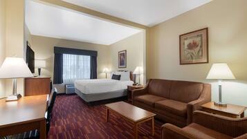 Suite, 1 King Bed with Sofa bed, Non Smoking, Refrigerator & Microwave (with Sofabed)