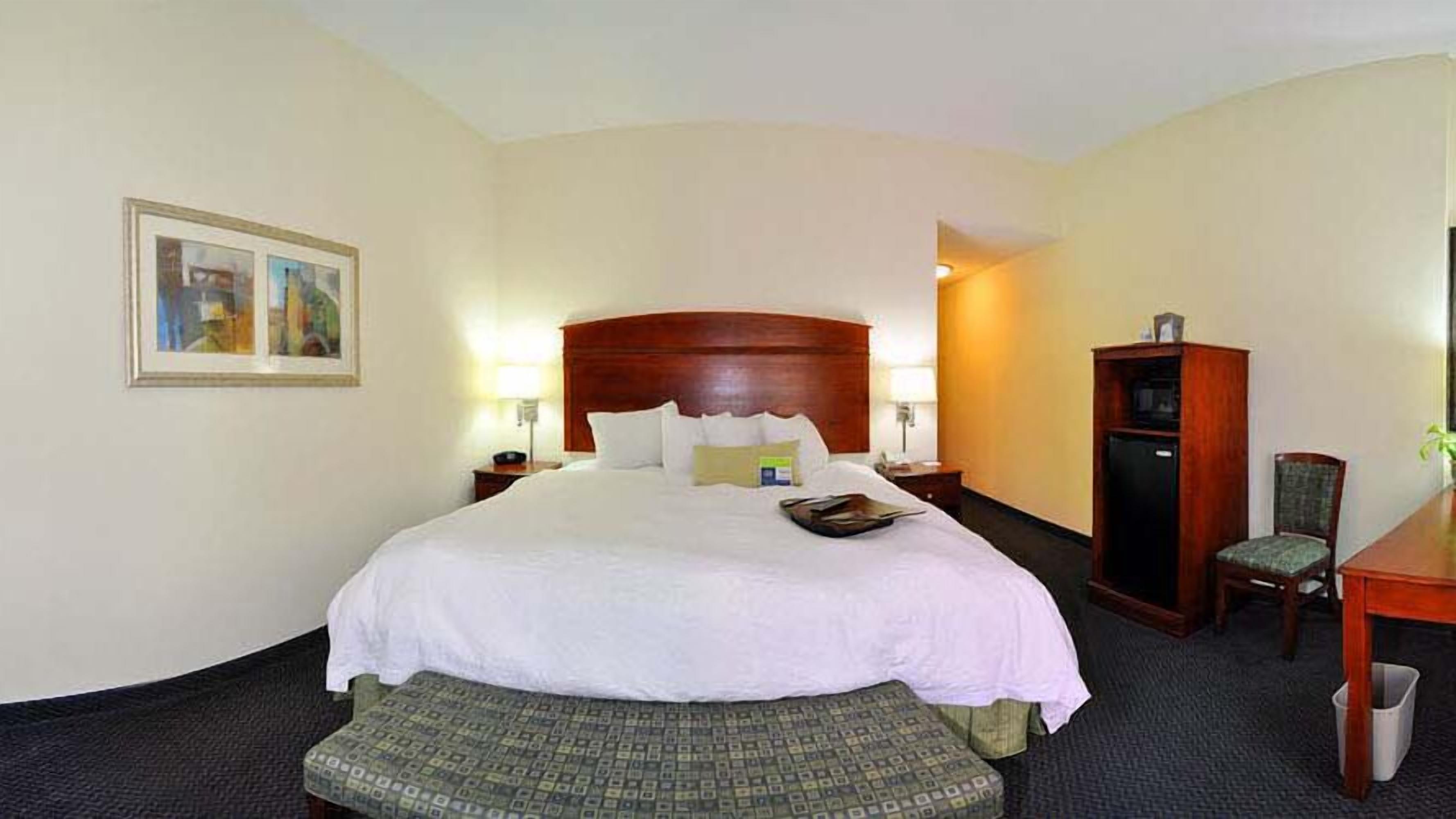 in-room safe, desk, iron/ironing board, free cots/infant beds