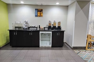 Desayuno continental incluido todos los días