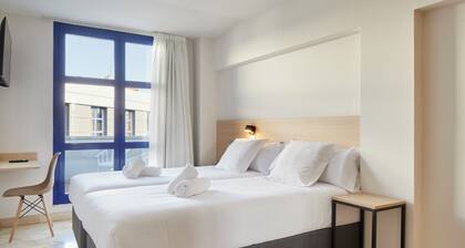 Iraipe Logroño Hotel