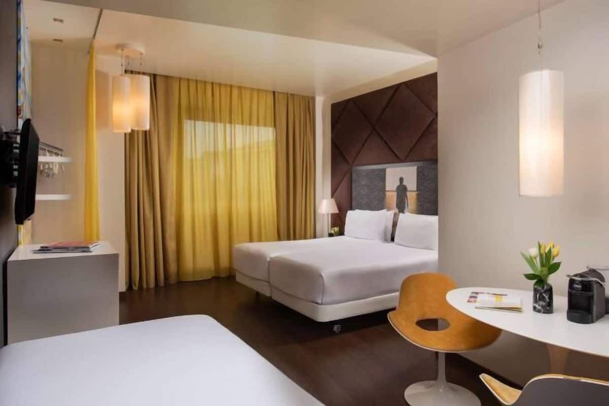 Dundyner, minibar, safe på rommet og individuelt dekorert