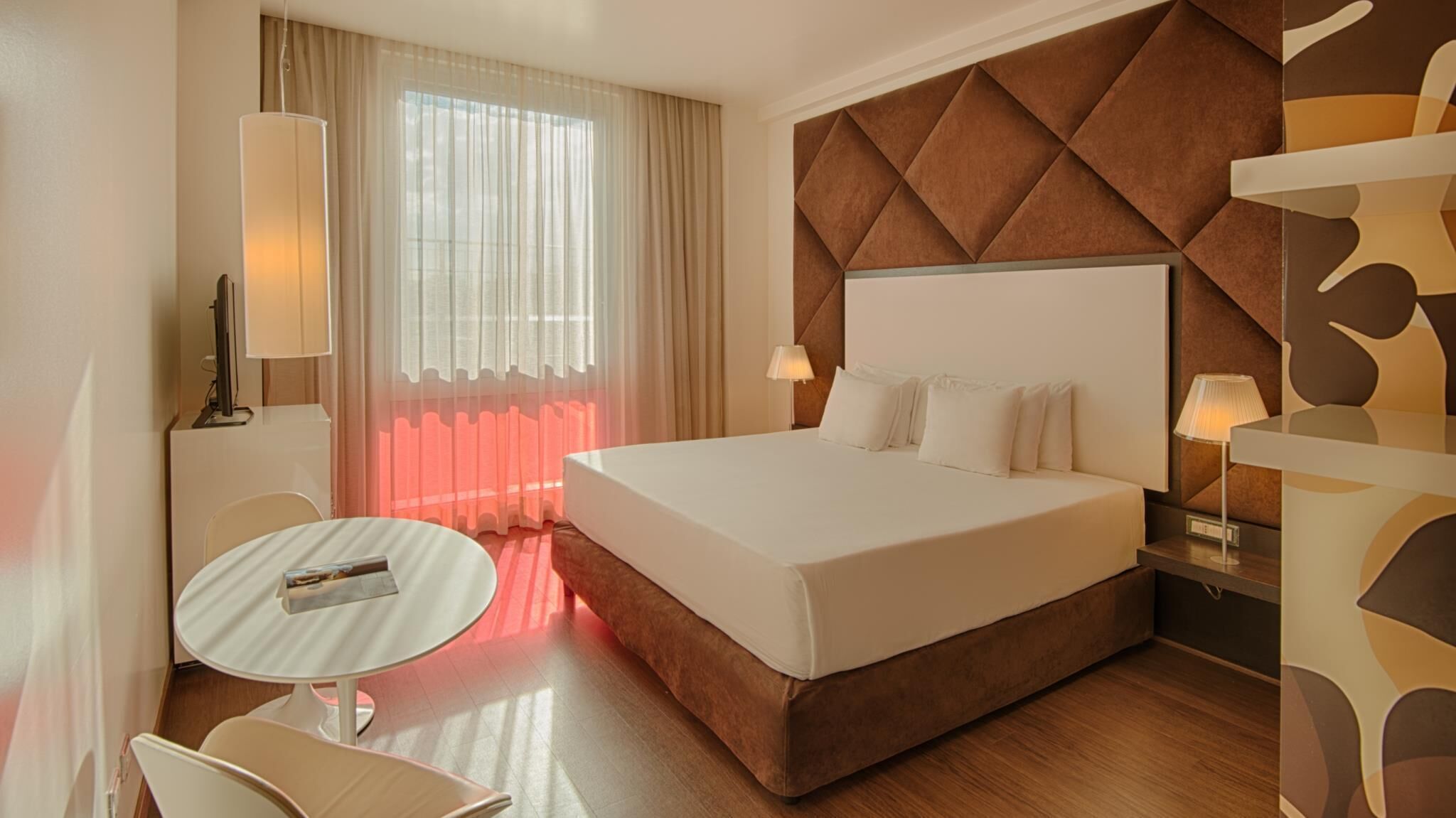 Couette en duvet d'oie, minibar, coffres-forts dans les chambres