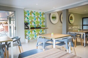 Daily English breakfast (ZAR 120 per person)