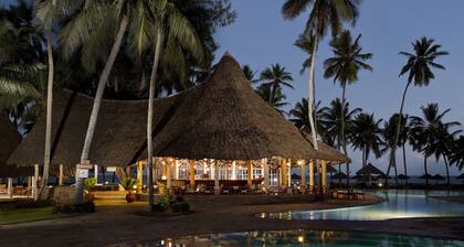 Neptune Paradise Beach Resort & Spa