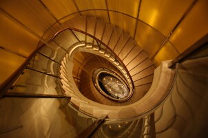 Couples treatment rooms, sauna, steam room, body treatments