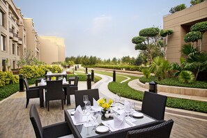 Garden - Radisson Blu Plaza Delhi Airport (New Delhi)