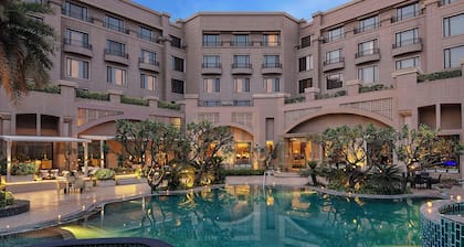 Radisson Blu Plaza Delhi Airport