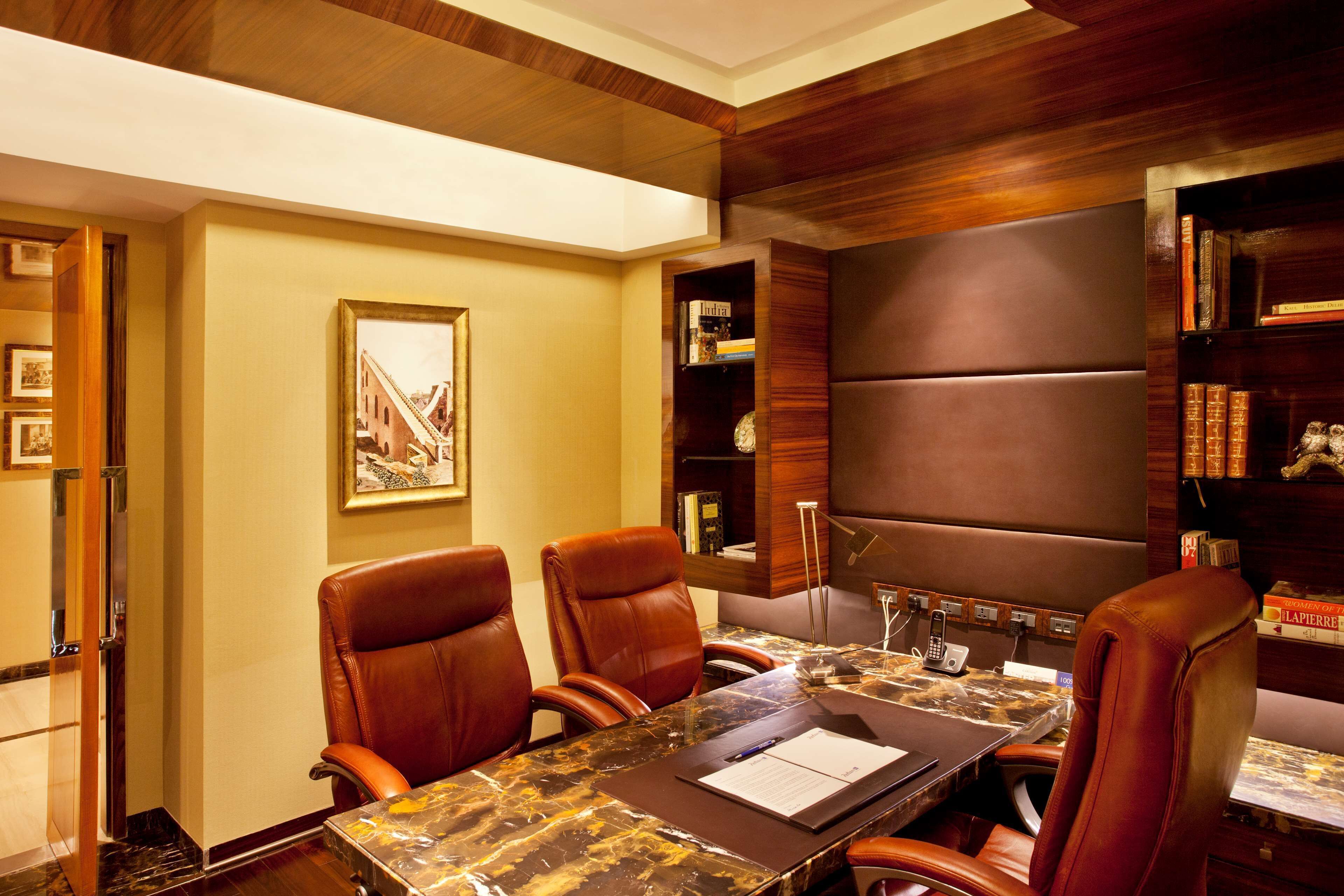 presidential suite | 1 bedroom, premium bedding, minibar, in-room safe
