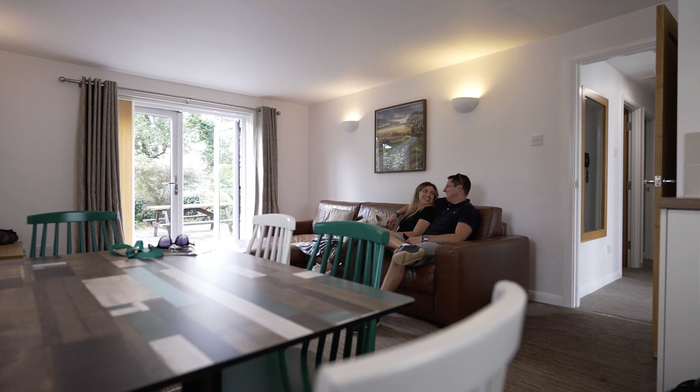 Cottage | Living area | Flat-screen TV, table tennis, streaming services