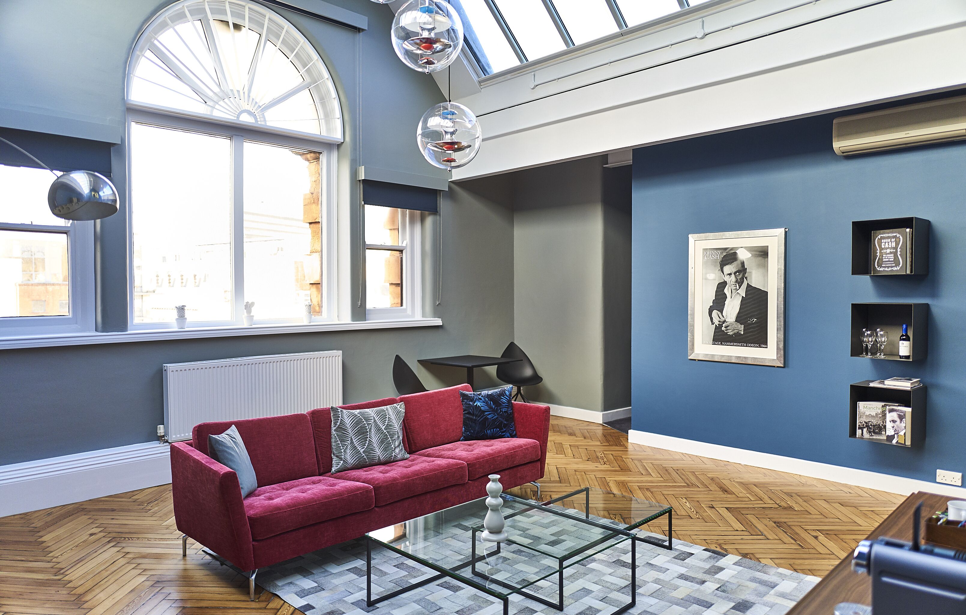 premium bedding, in-room safe, individually decorated