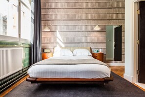 Comfort Room | Rúmföt af bestu gerð, öryggishólf í herbergi, sérhannaðar innréttingar
