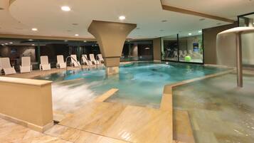 Indoor pool, pool loungers