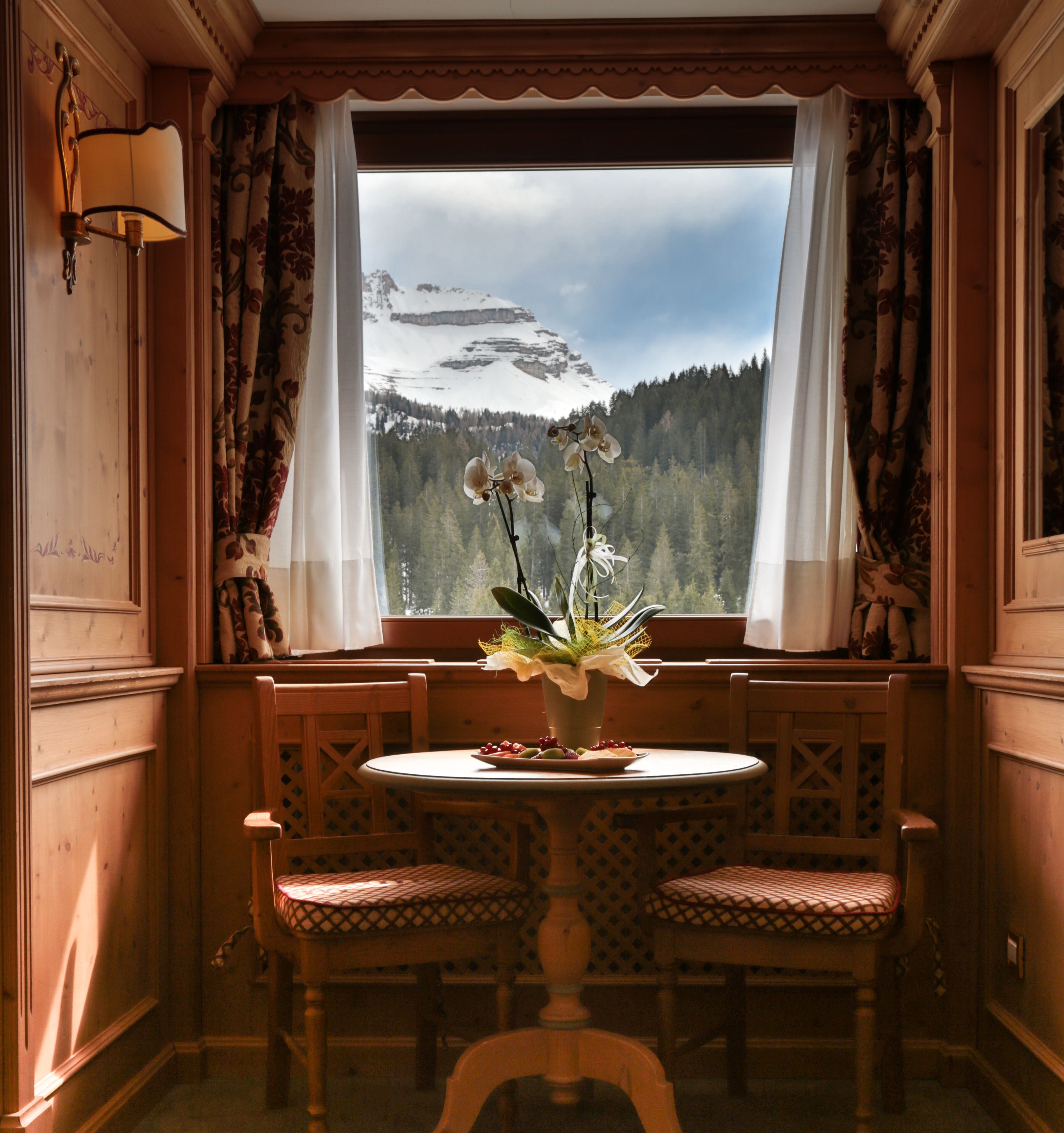 minibar, in-room safe, desk, blackout curtains