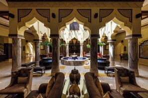 Lobby - Sharq Village & Spa, a Ritz-Carlton Hotel (Doha)