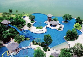 Indoor pool, seasonal outdoor pool, lifeguards on site