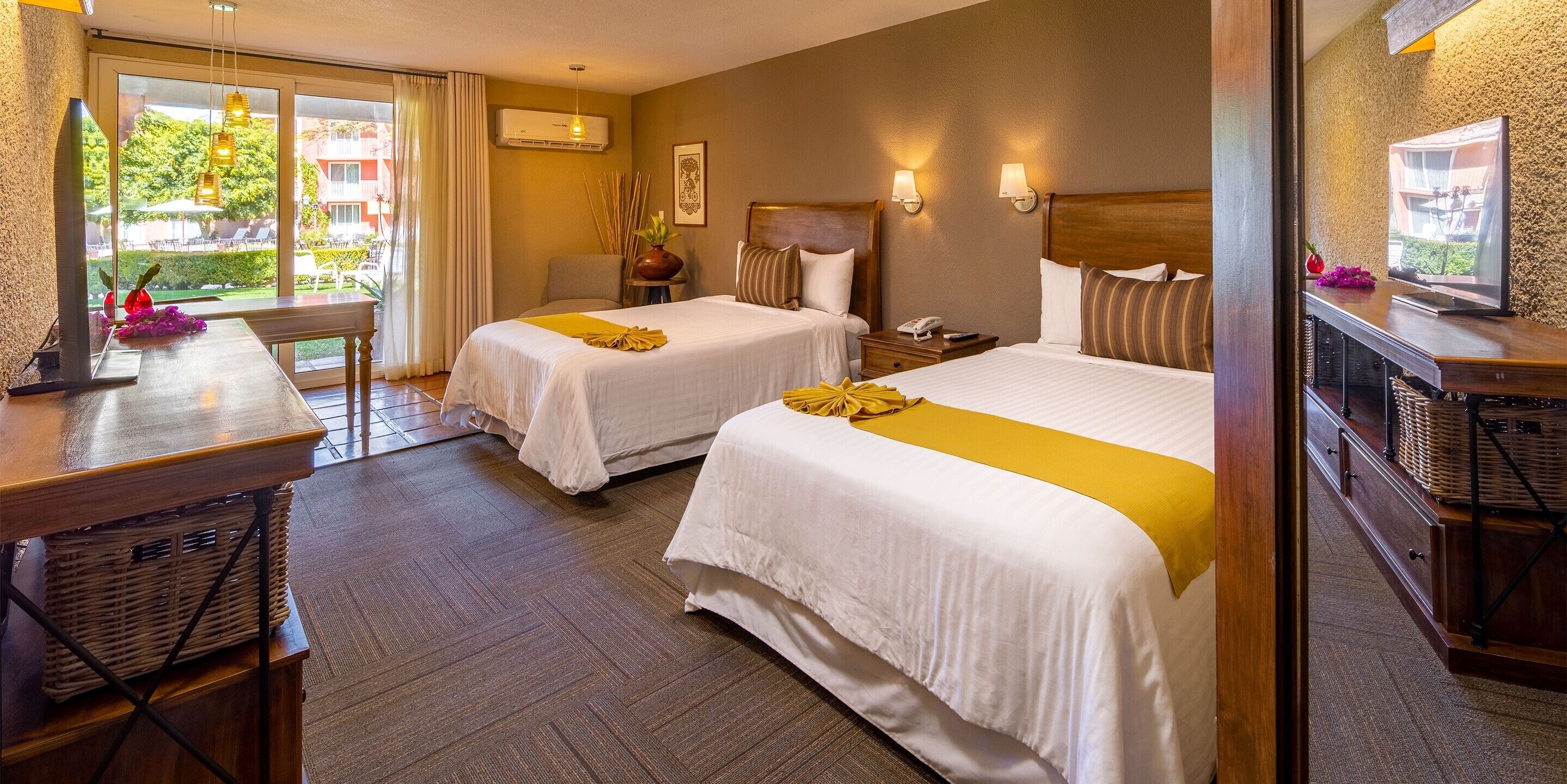 ejecutiva | view from room