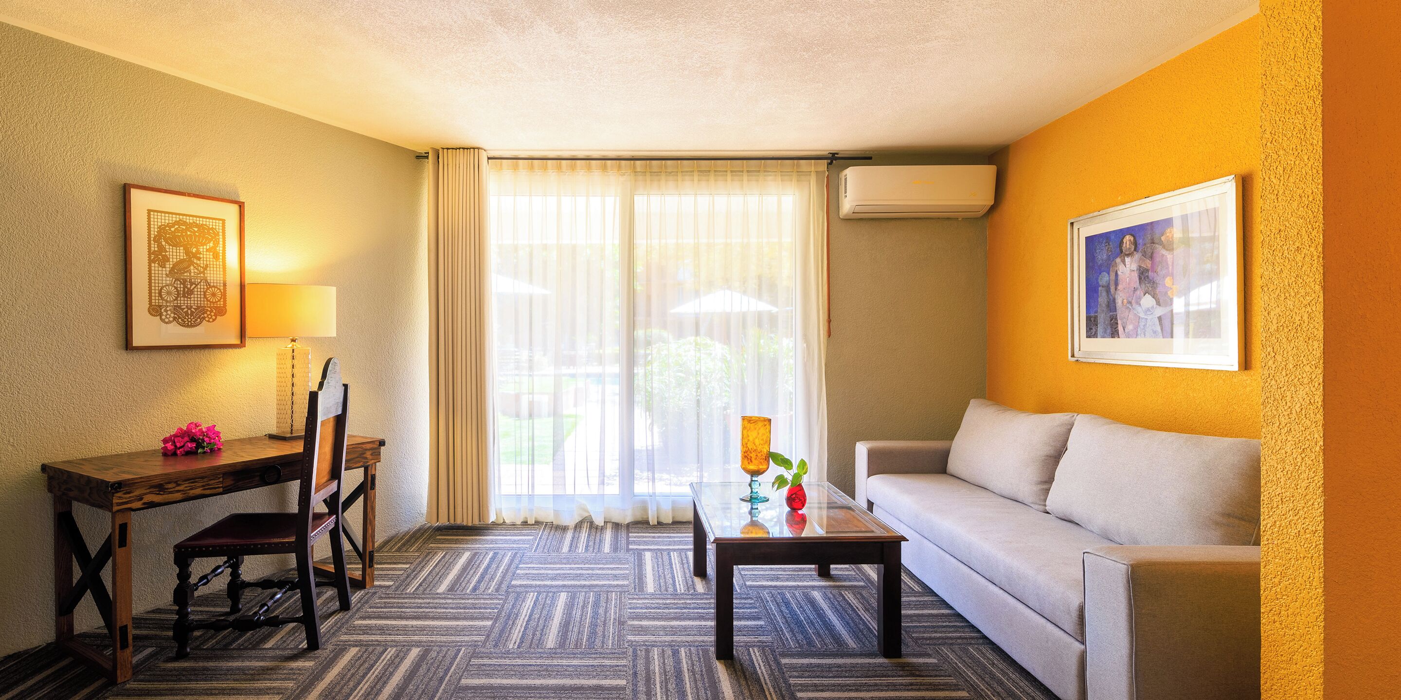 jr. suite | living area | 42-inch tv with cable channels