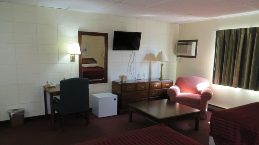 Grand Inn Fargo
