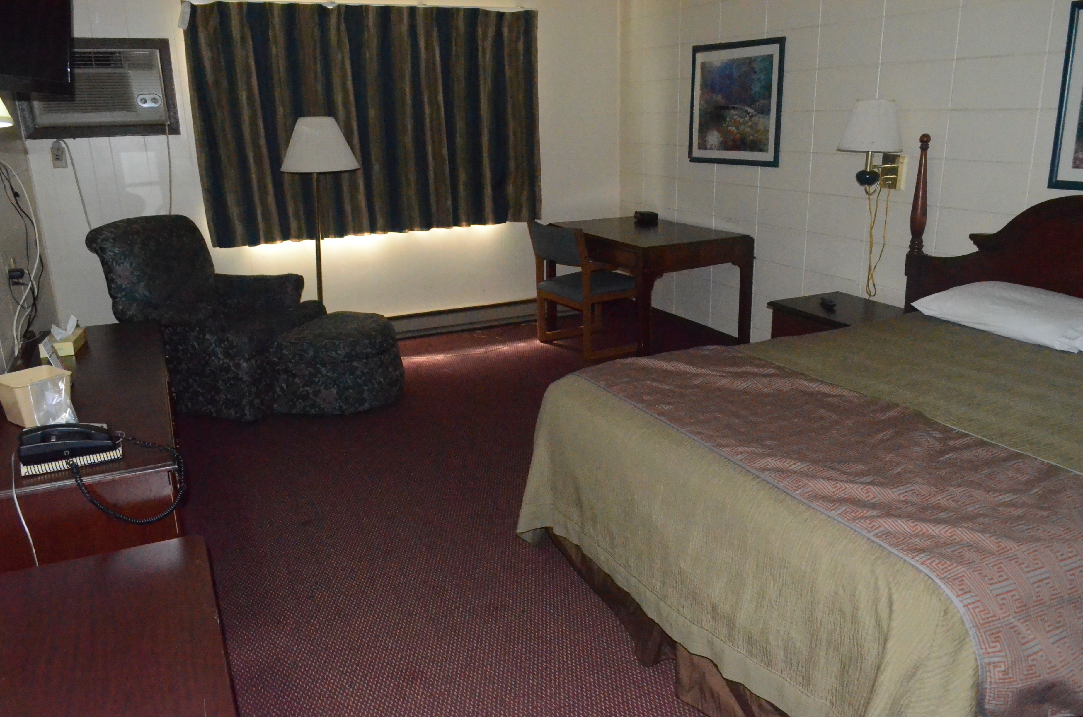 down duvets, free wifi, bed sheets