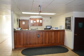 Living area - Grand Inn Fargo (Fargo)