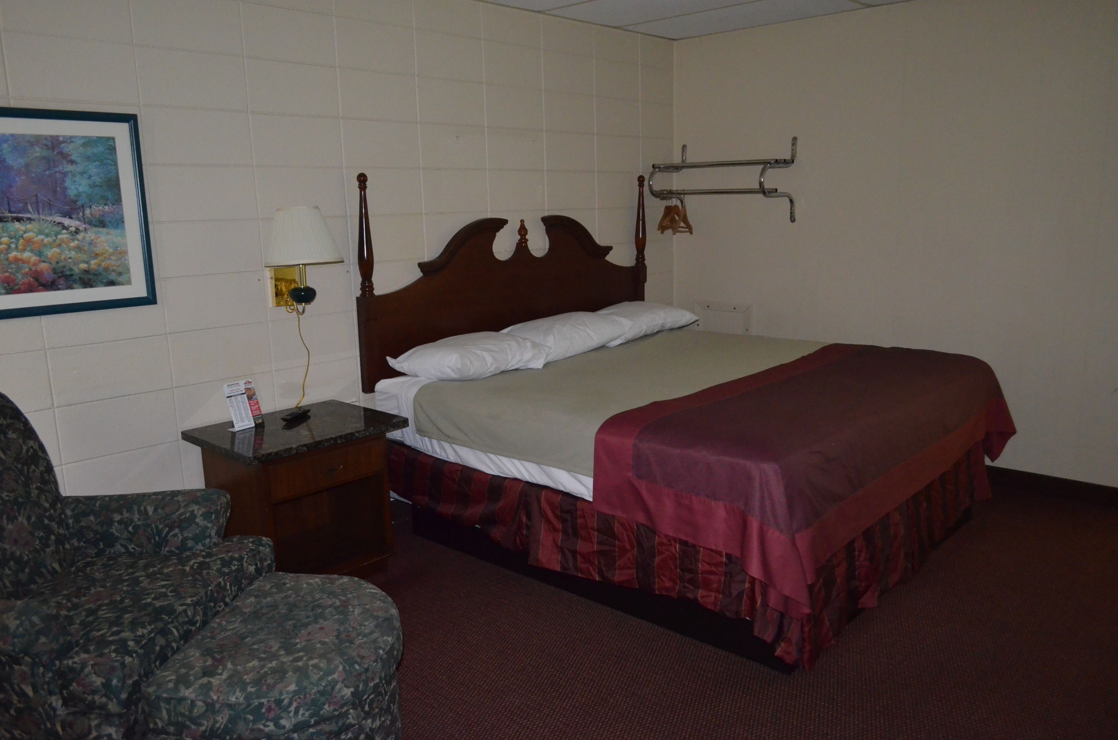 standard room, 1 king bed, non smoking | down duvets, free wifi, bed sheets