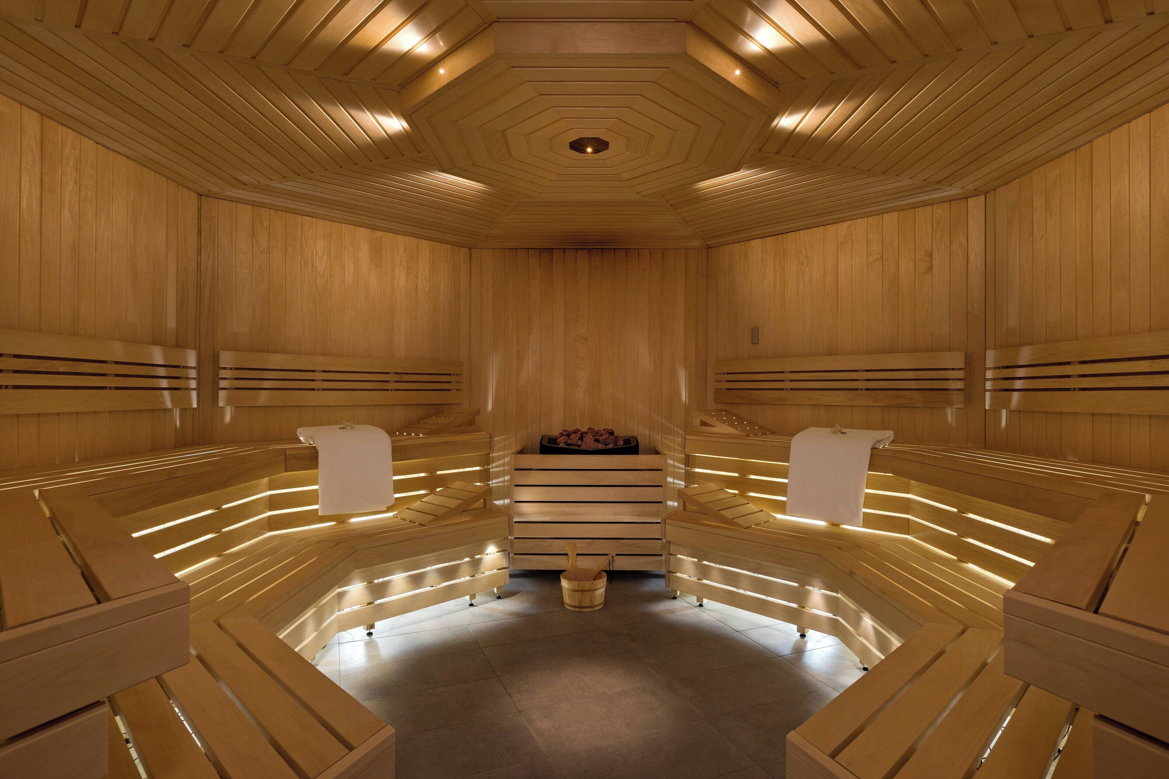 hot tub, body treatments, aromatherapy, sports massages, detox wraps