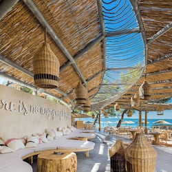 Plage, plongée sous-marine, snorkeling, ski nautique
