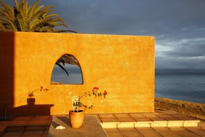 Hus – panorama, 1 soverom, terrasse, havutsikt (Sky House) | Terrasse/patio