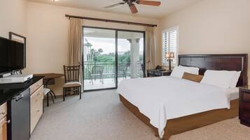 Deluxe Room, 1 King Bed