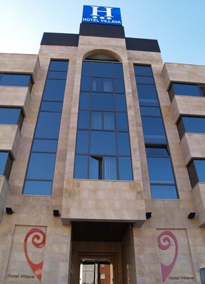 Bagian depan properti