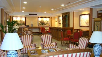 Hall