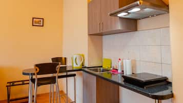 Junior Suite | In-room dining