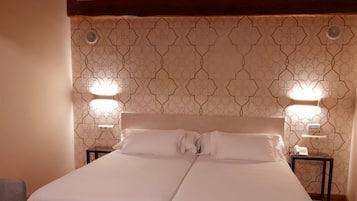 Literie de qualité supérieure, coffres-forts dans les chambres