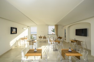 Desayuno buffet incluido todos los días