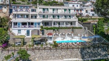 Façade de lâhĂ©bergement