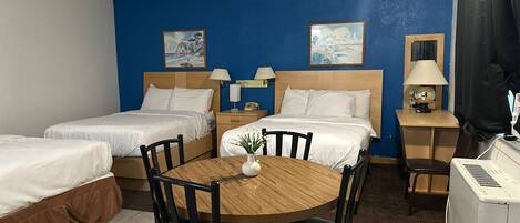 Familjerum | Skrivbord, ljudisolering, gratis wi-fi och sängkläder