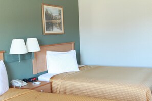 Deluxe Room, 2 Queen Beds