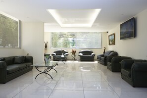 Lobby - Zoukotel Hotel (Jounieh)