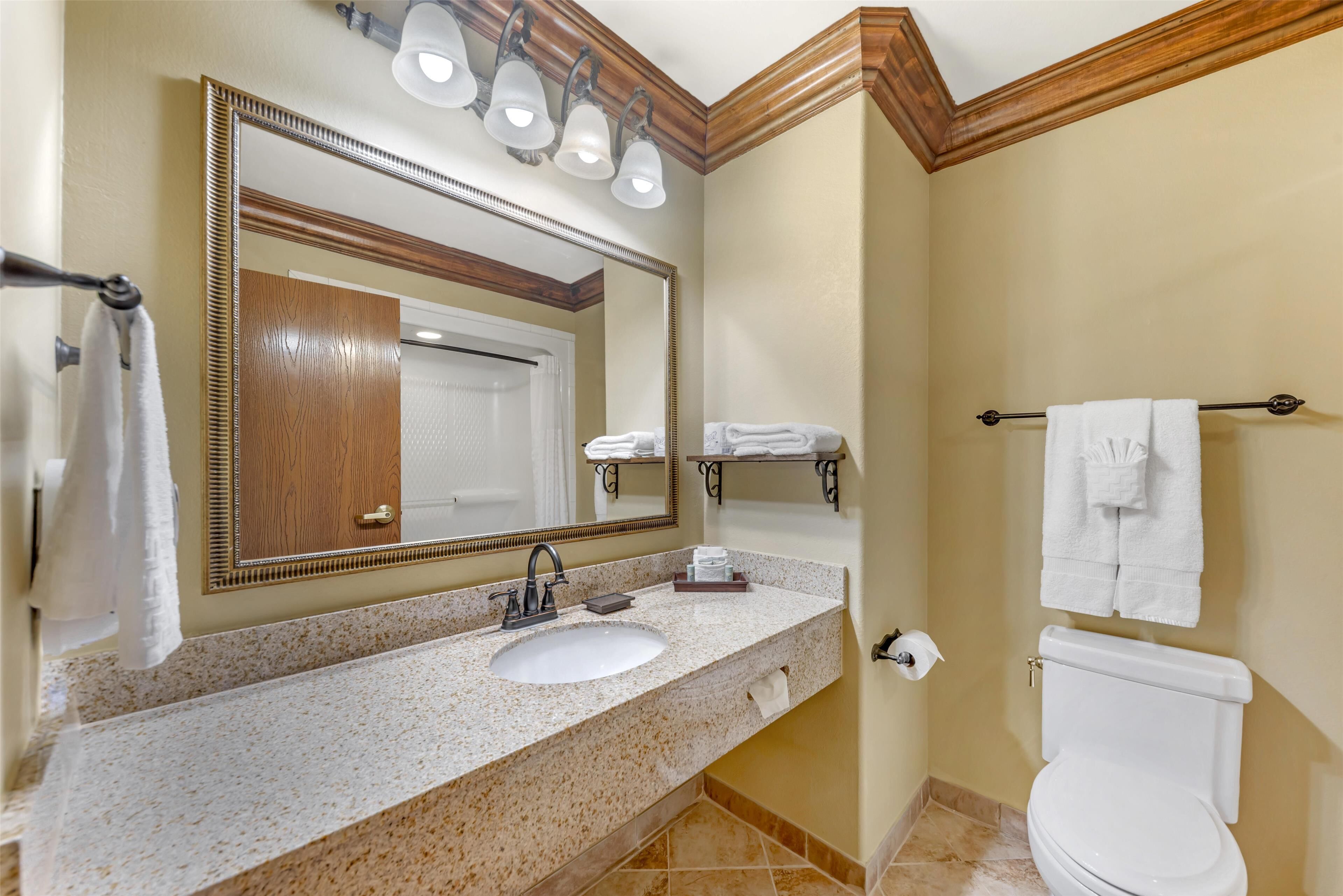 executive room, 2 queen beds, non smoking, refrigerator & microwave | bathroom | designer toiletries, hair dryer, towels