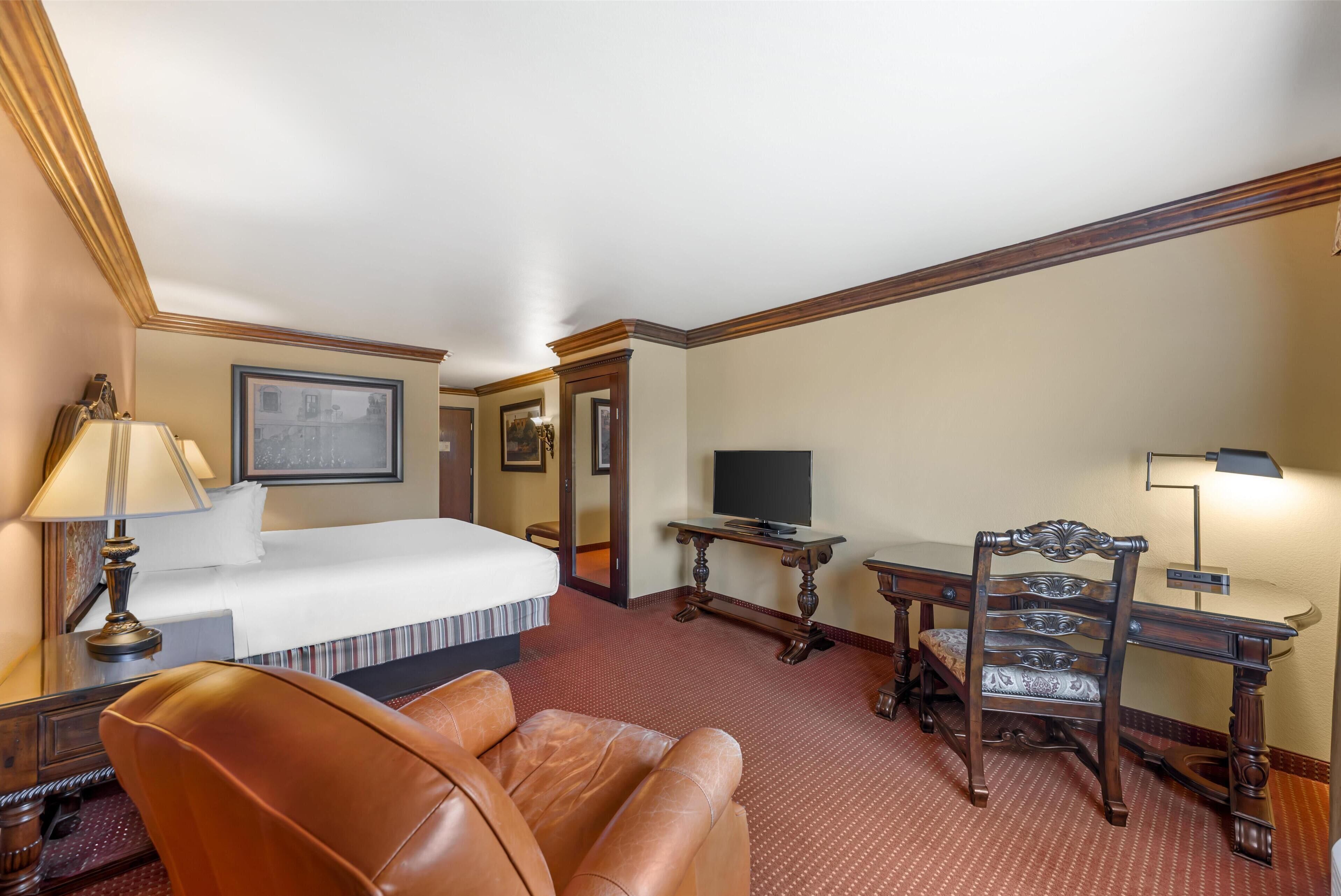 Photo - Best Western San Isidro Inn