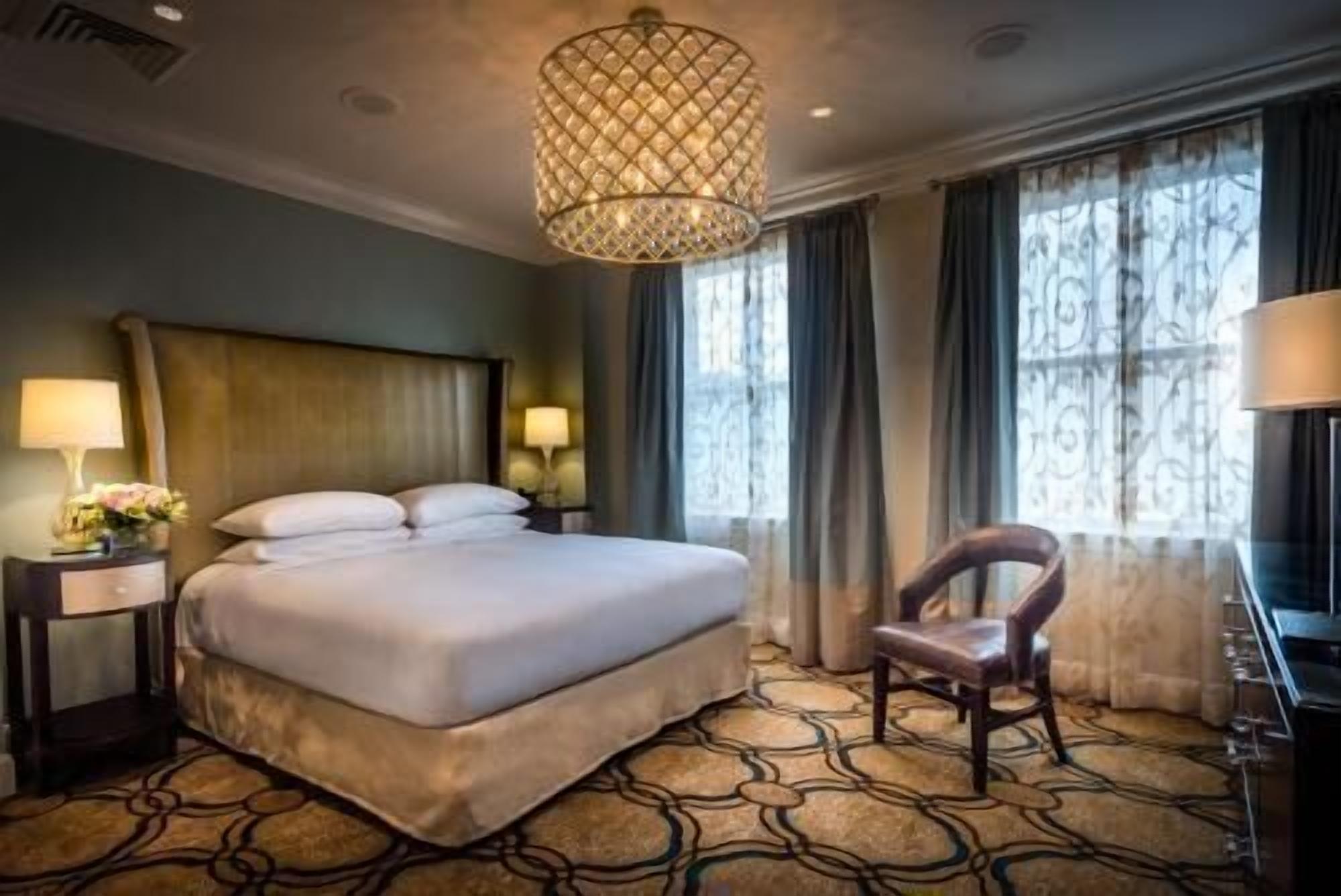 Premium bedding, down comforters, in-room safe, iron/ironing board