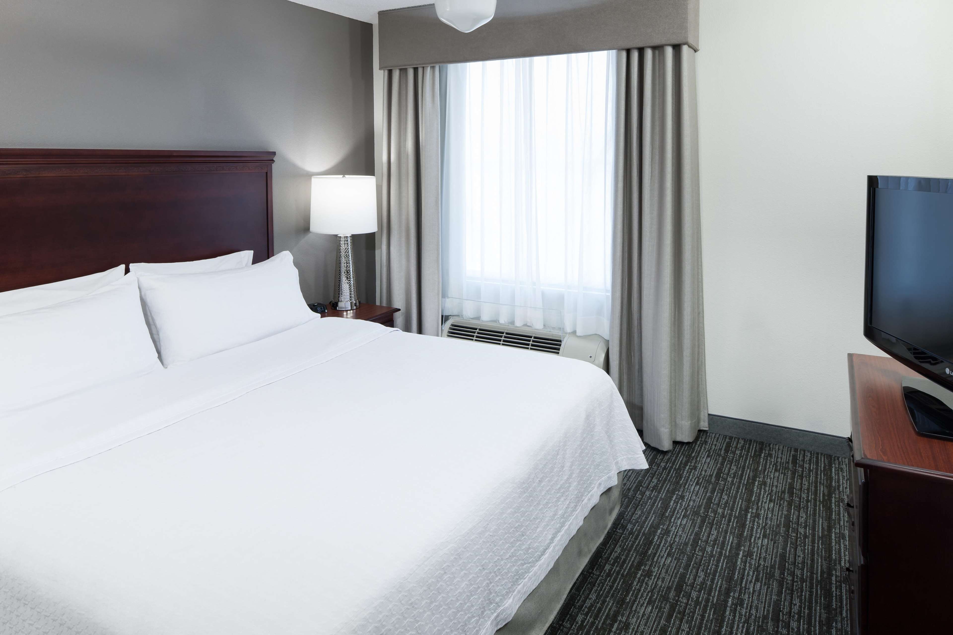In-room safe, laptop workspace, blackout curtains, iron/ironing board